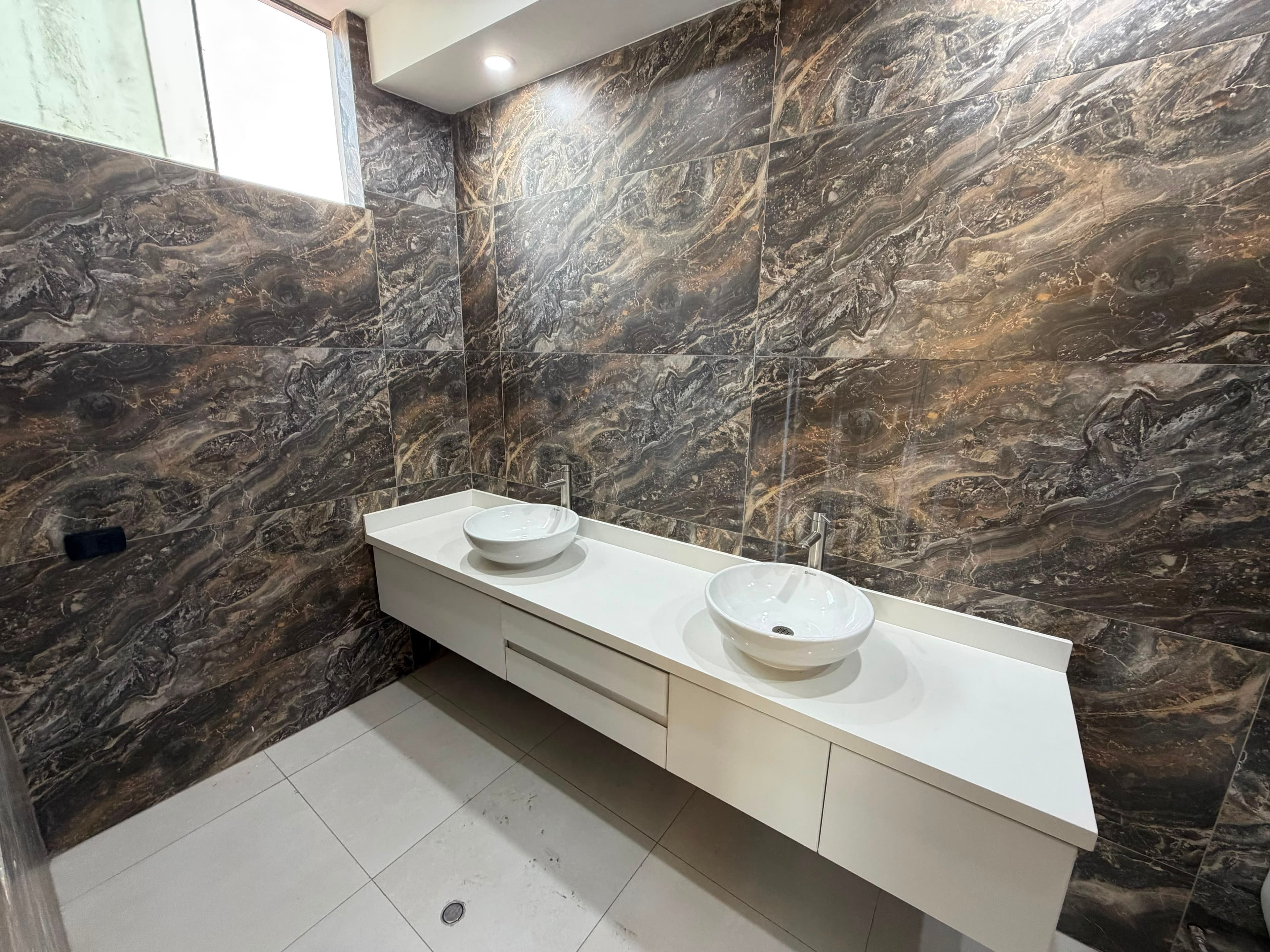 Casa 3 Niveles en Alquiler — Cascanueces, El Golf — foto 3