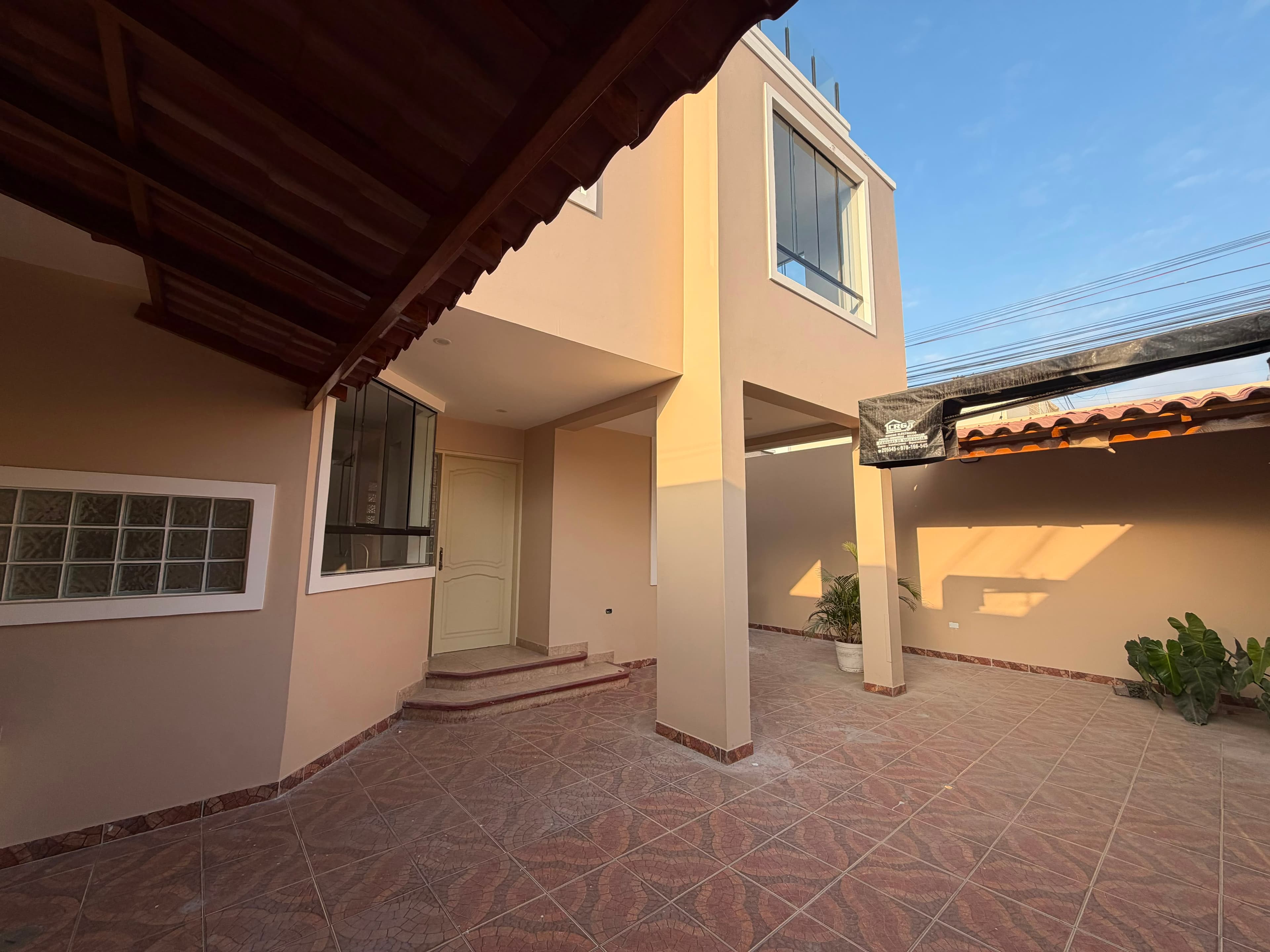 Casa 3 Niveles en Alquiler — Cascanueces, El Golf — foto 18
