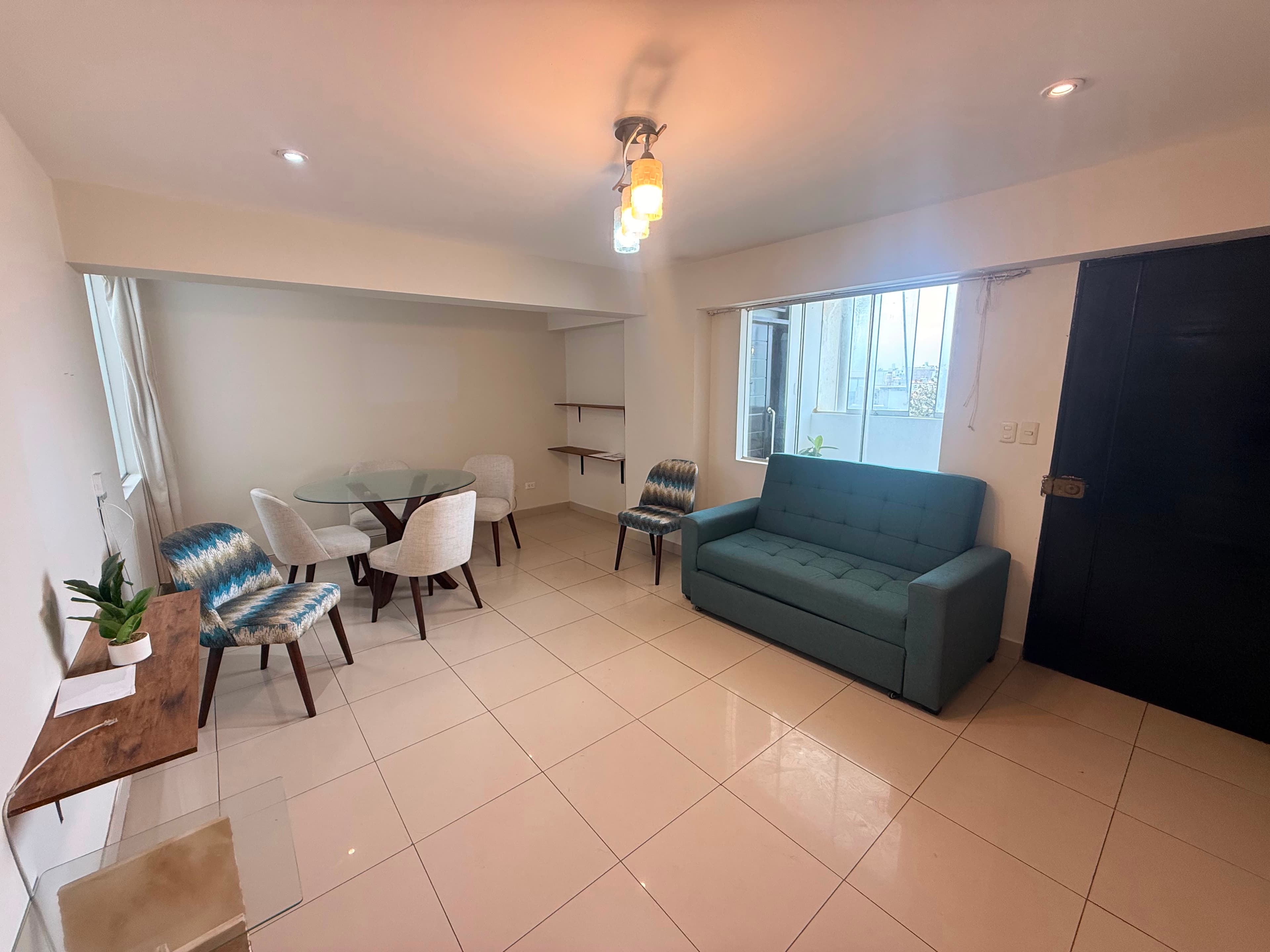 Departamento en Urb. Cocoteros — El Golf