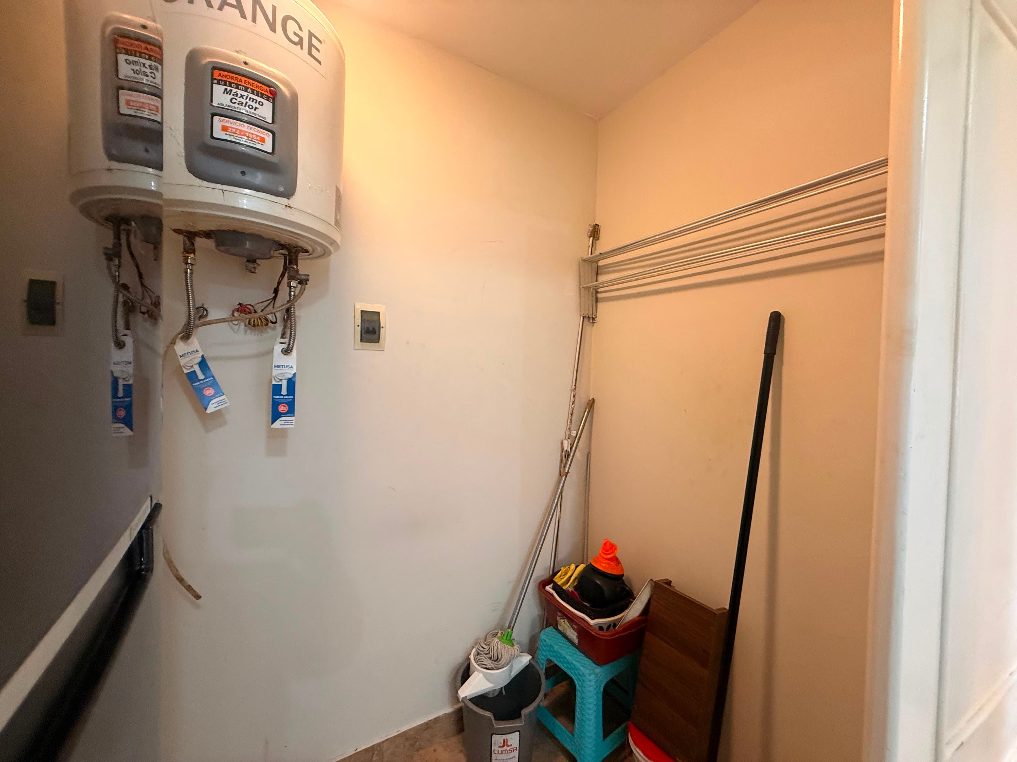 Departamento en Urb. Cocoteros — El Golf — foto 4