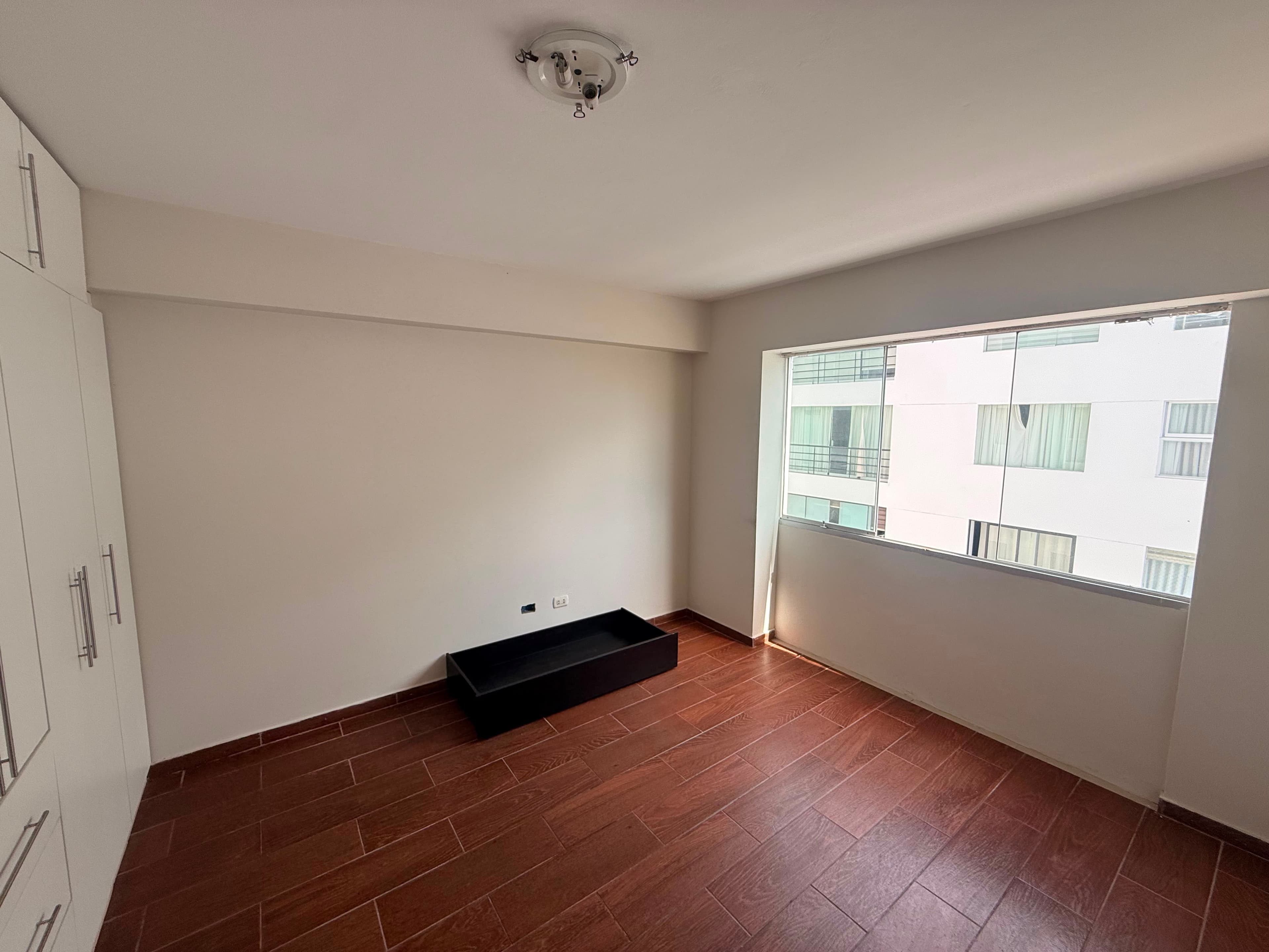 Departamento en Urb. Cocoteros — El Golf — foto 7