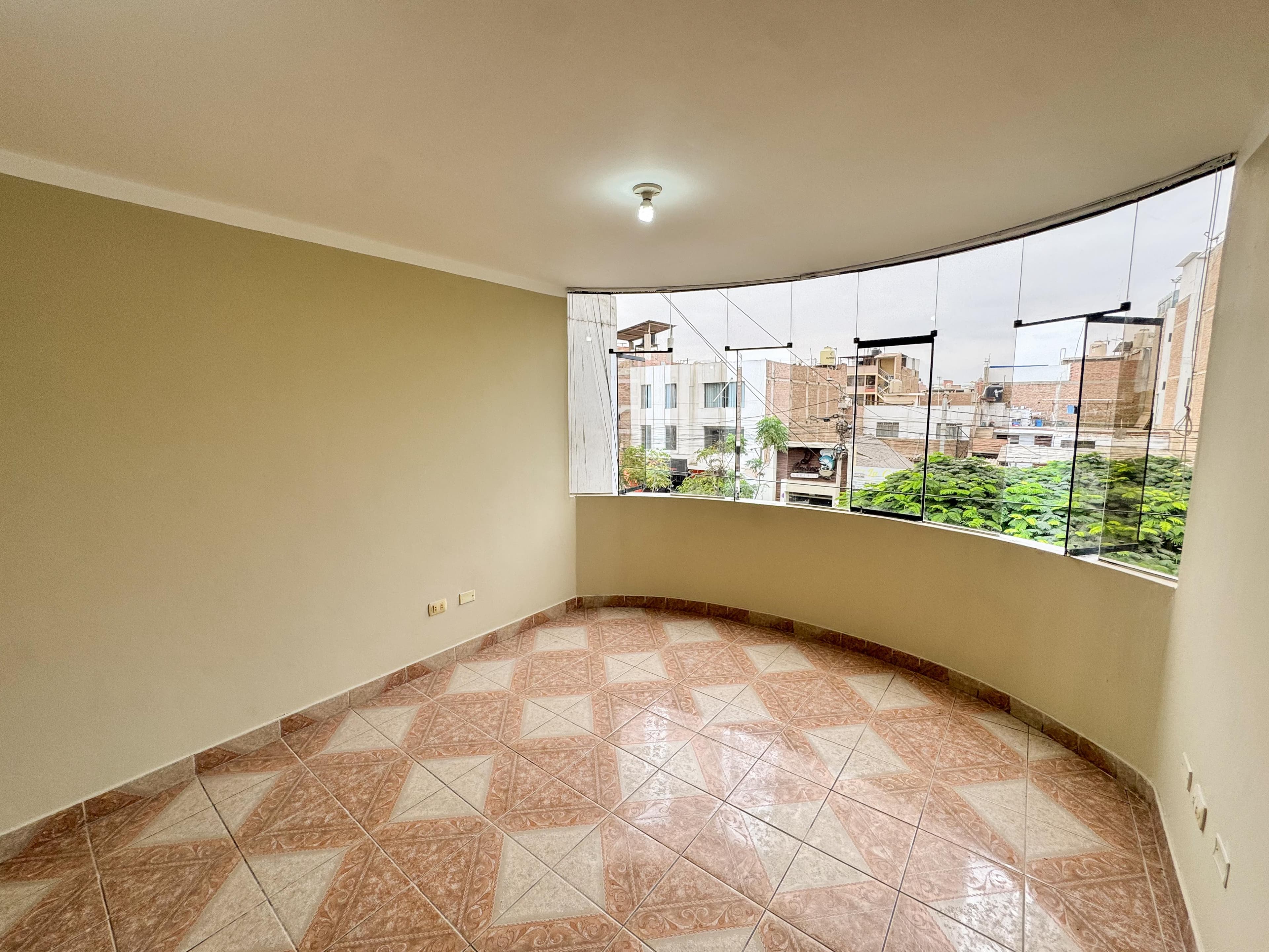 Departamento Av. Los Colibrís