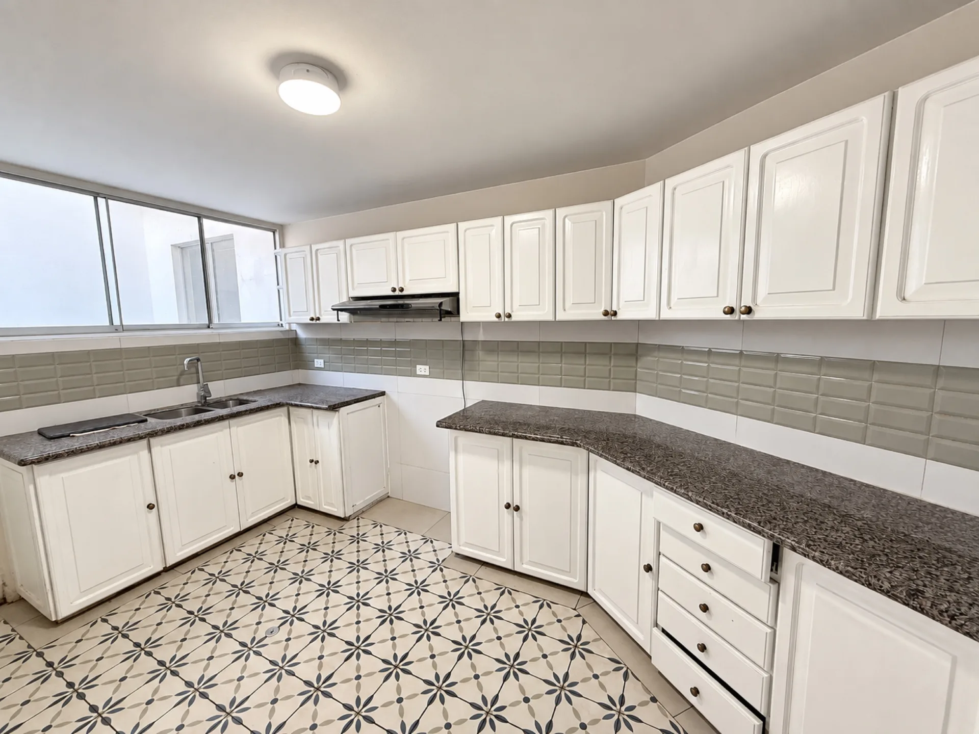 Penthouse en Alquiler – California — foto 5