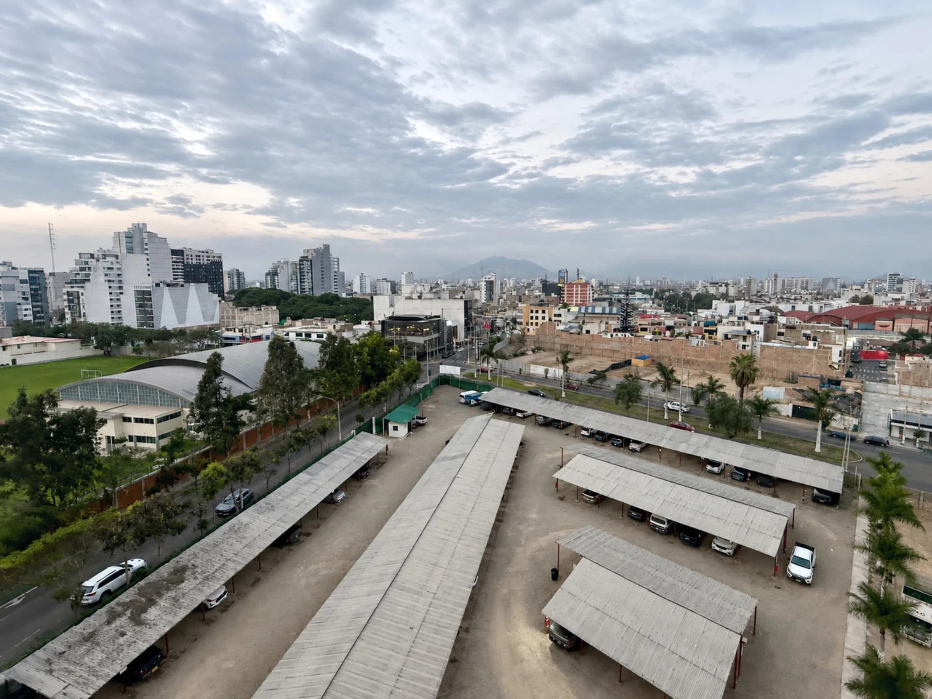 Depa amoblado Hortensias Piso 10 — foto 14